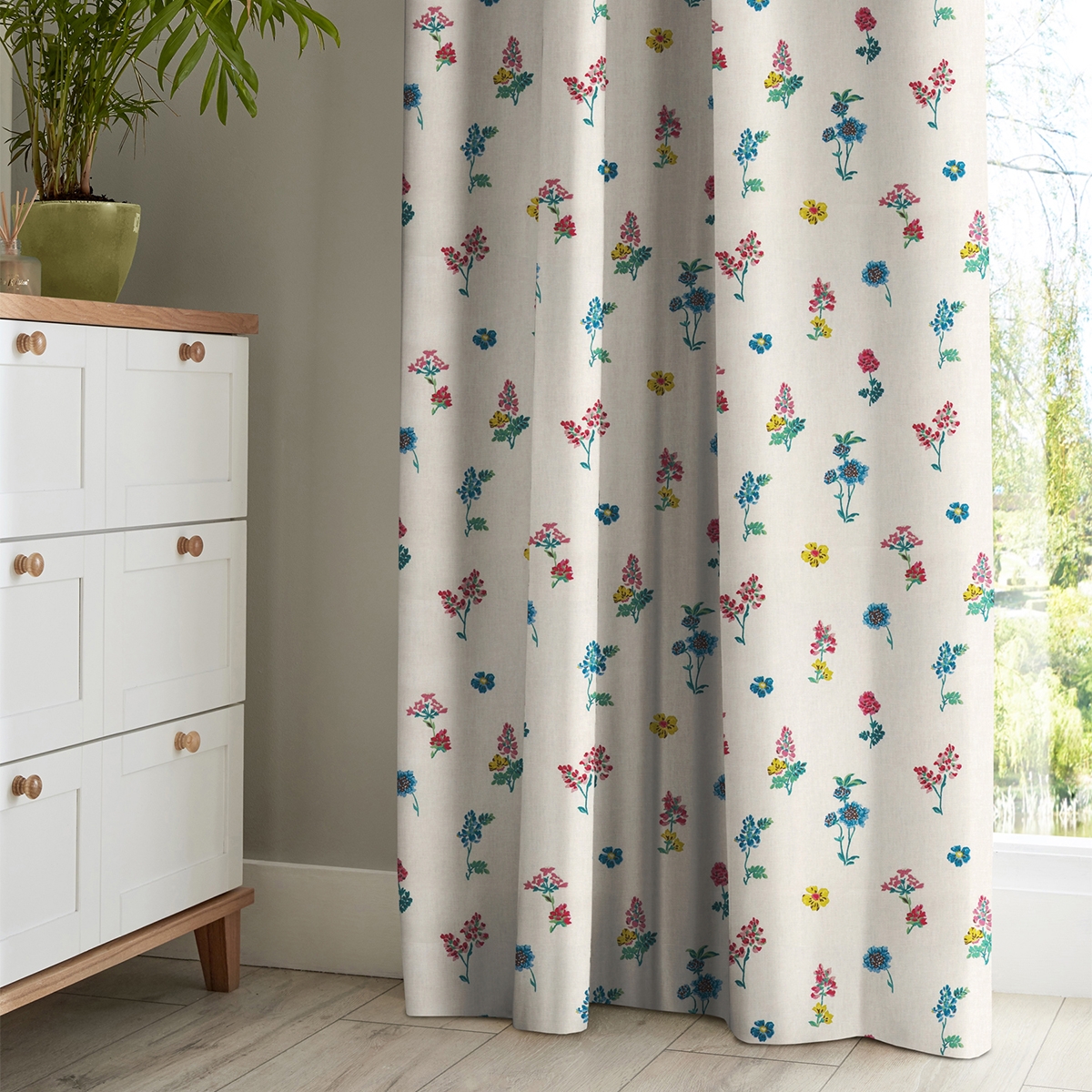 Product photograph of Cath Kidston Sprig Twilight Multi Curtain from Choice Furniture Superstore.